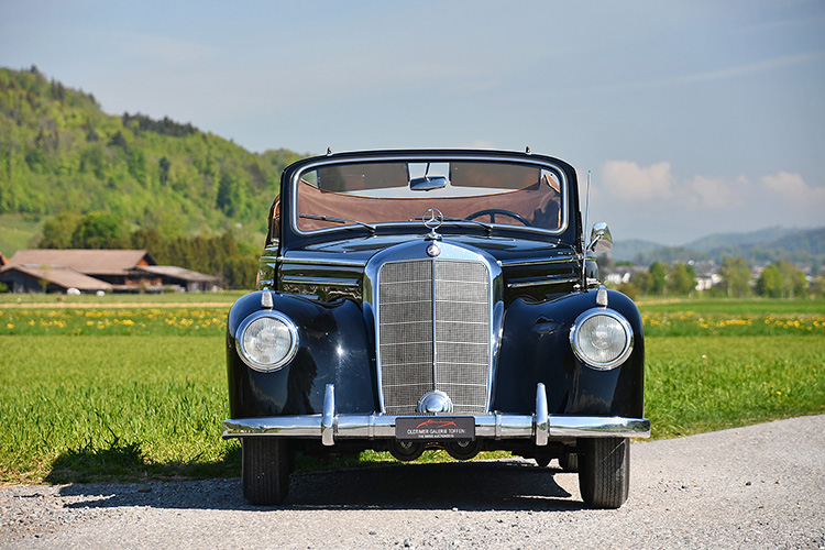 Mercedes 220 Cabriolet B_21(1)